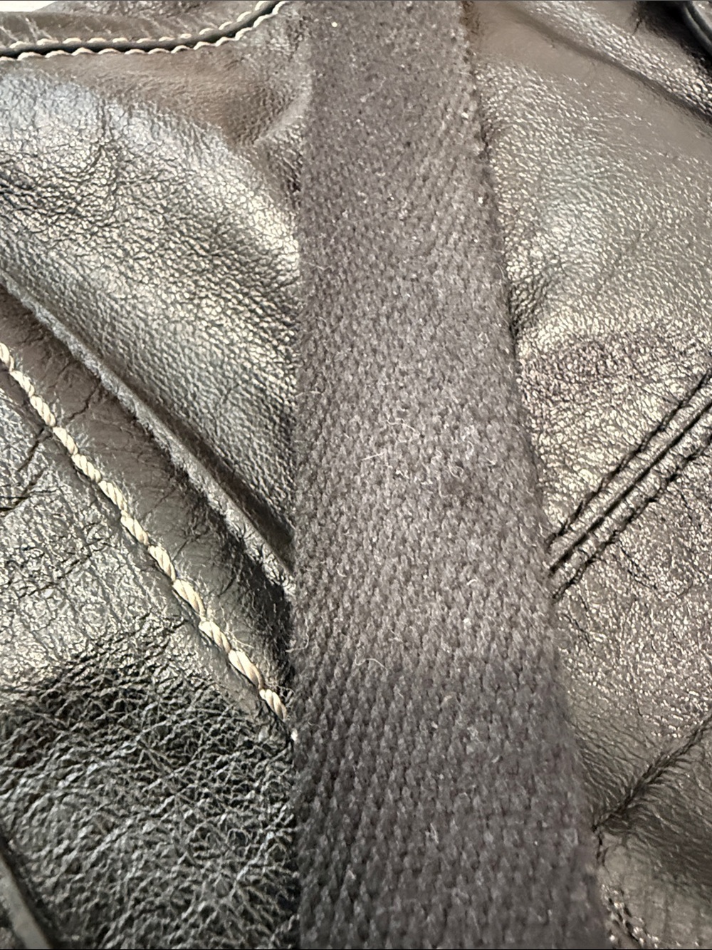 The Sak Black Pebbled Leather Crossbody Bag Purse - Picture 8 of 10